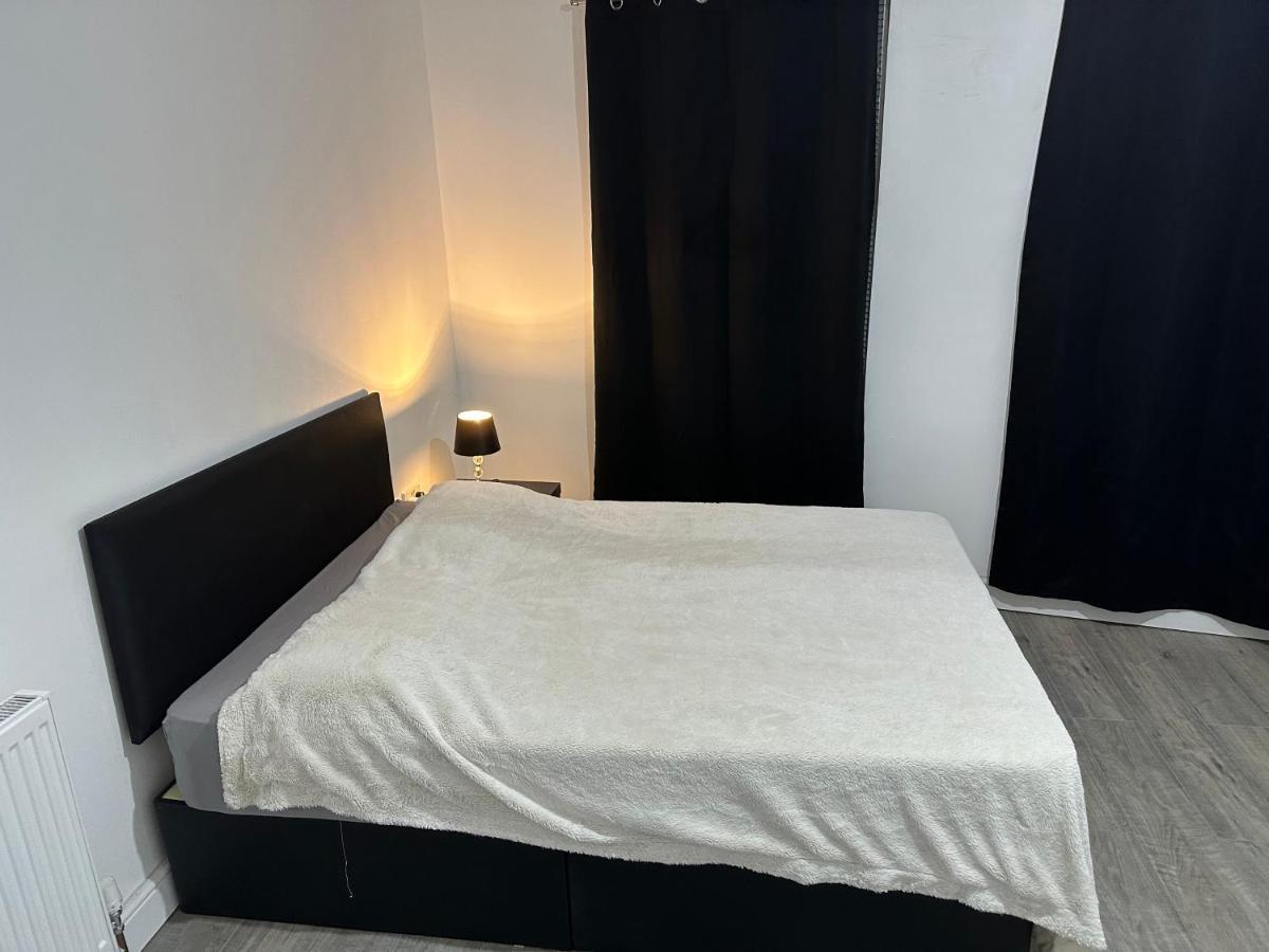 Luxury Apartment On Anfield ลิเวอร์พูล ภายนอก รูปภาพ